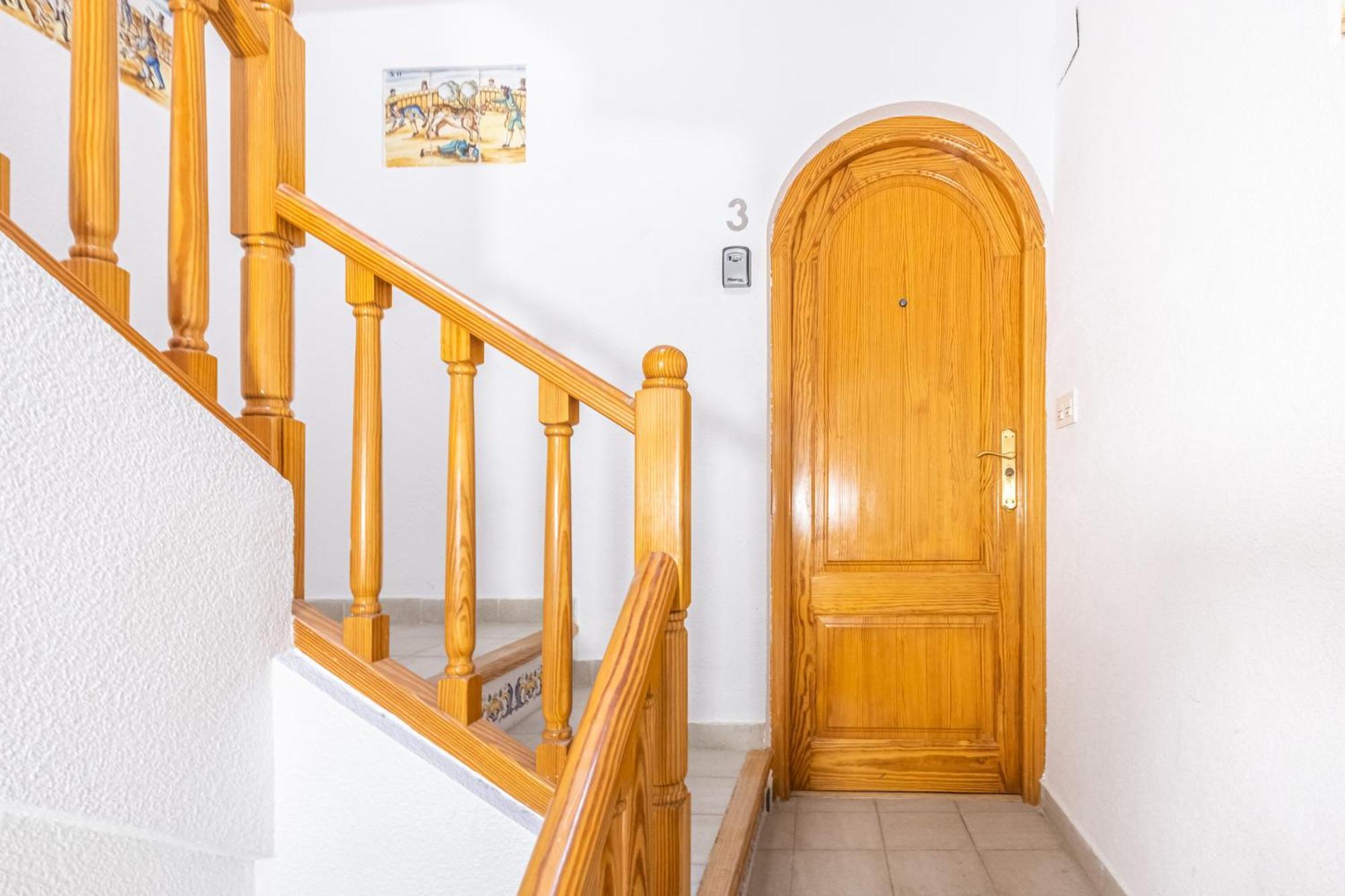 Apartamentos El Castell Benidorm Old-Town Exteriör bild