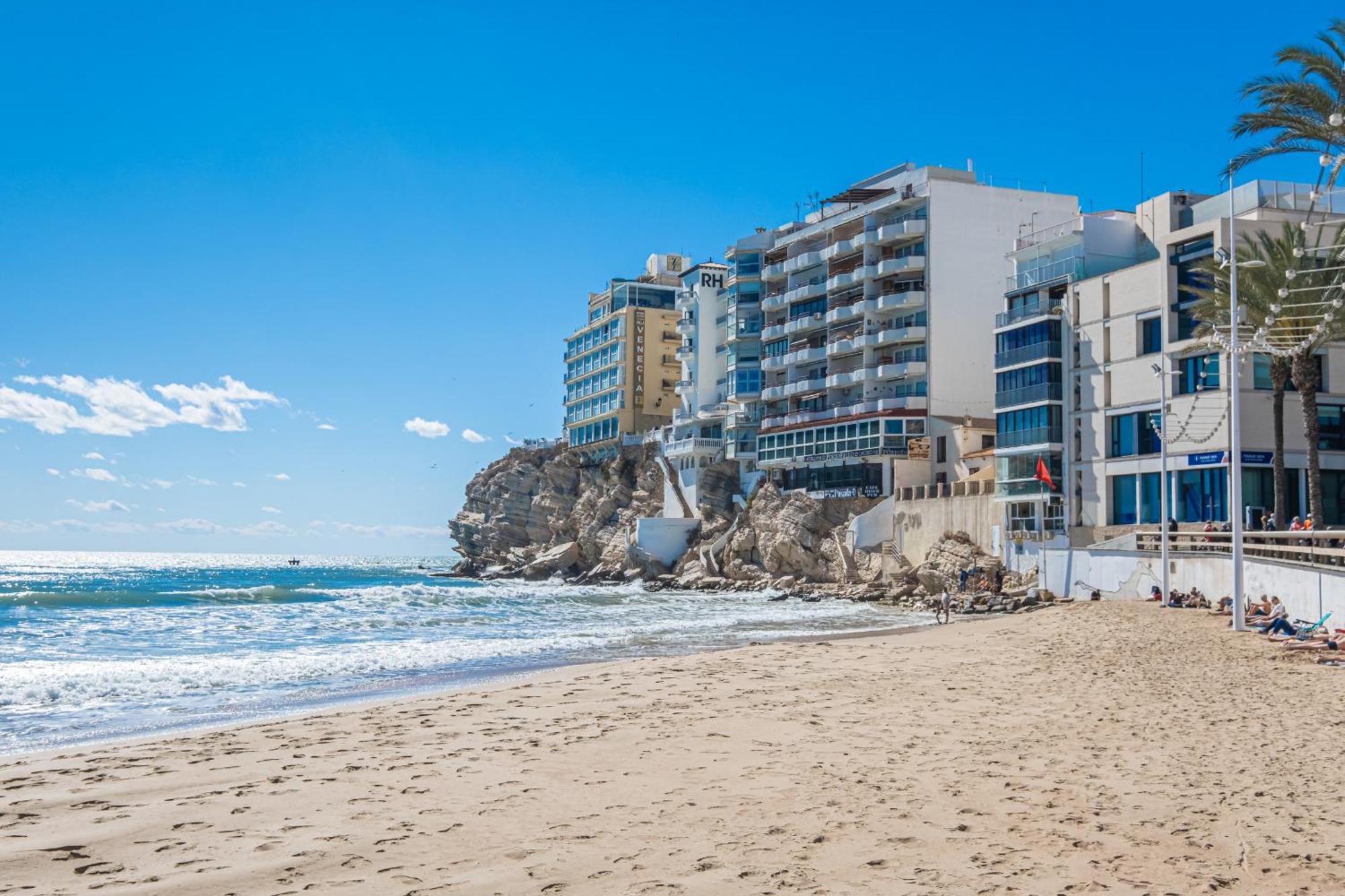 Apartamentos El Castell Benidorm Old-Town Exteriör bild