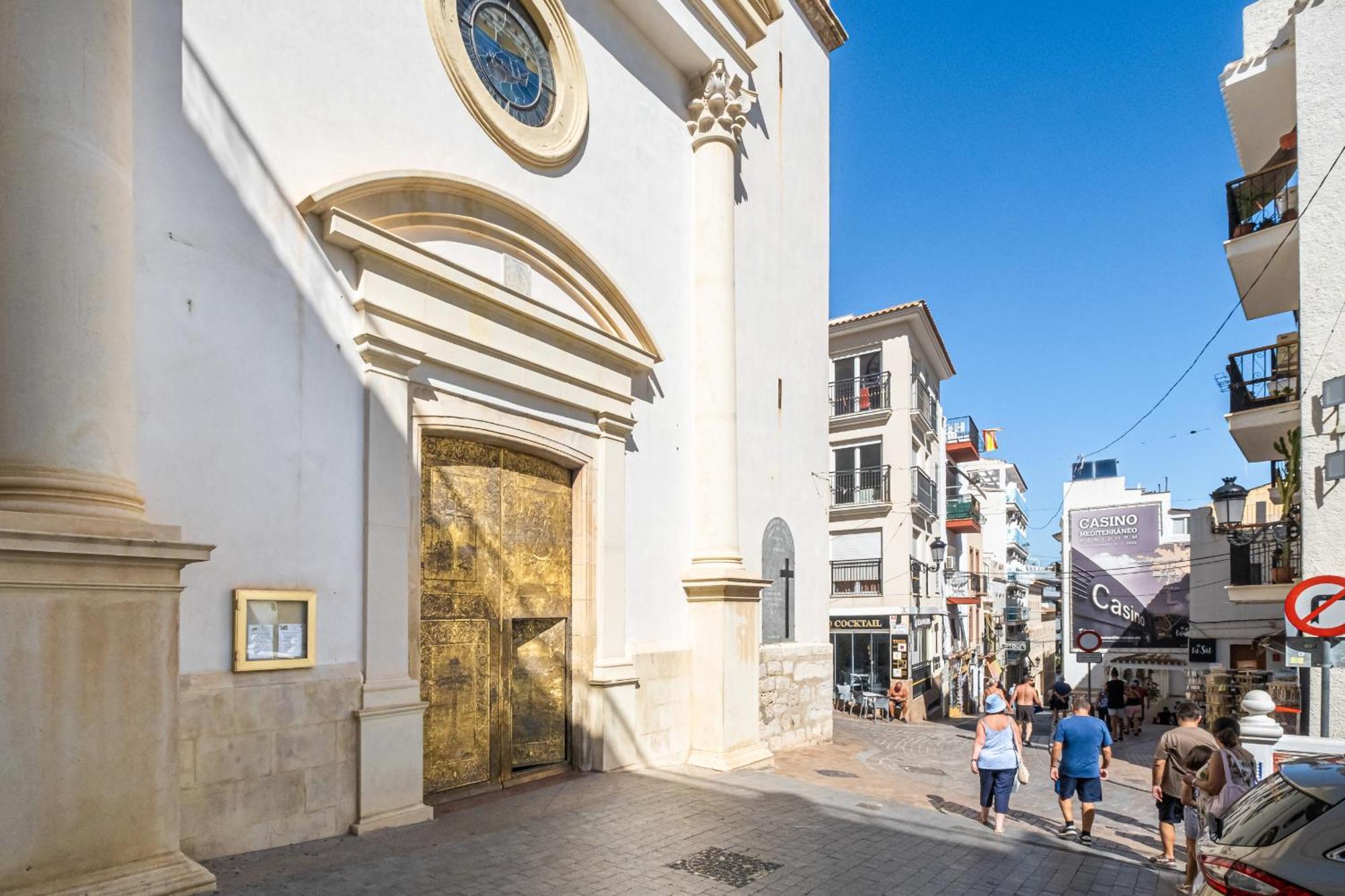 Apartamentos El Castell Benidorm Old-Town Exteriör bild