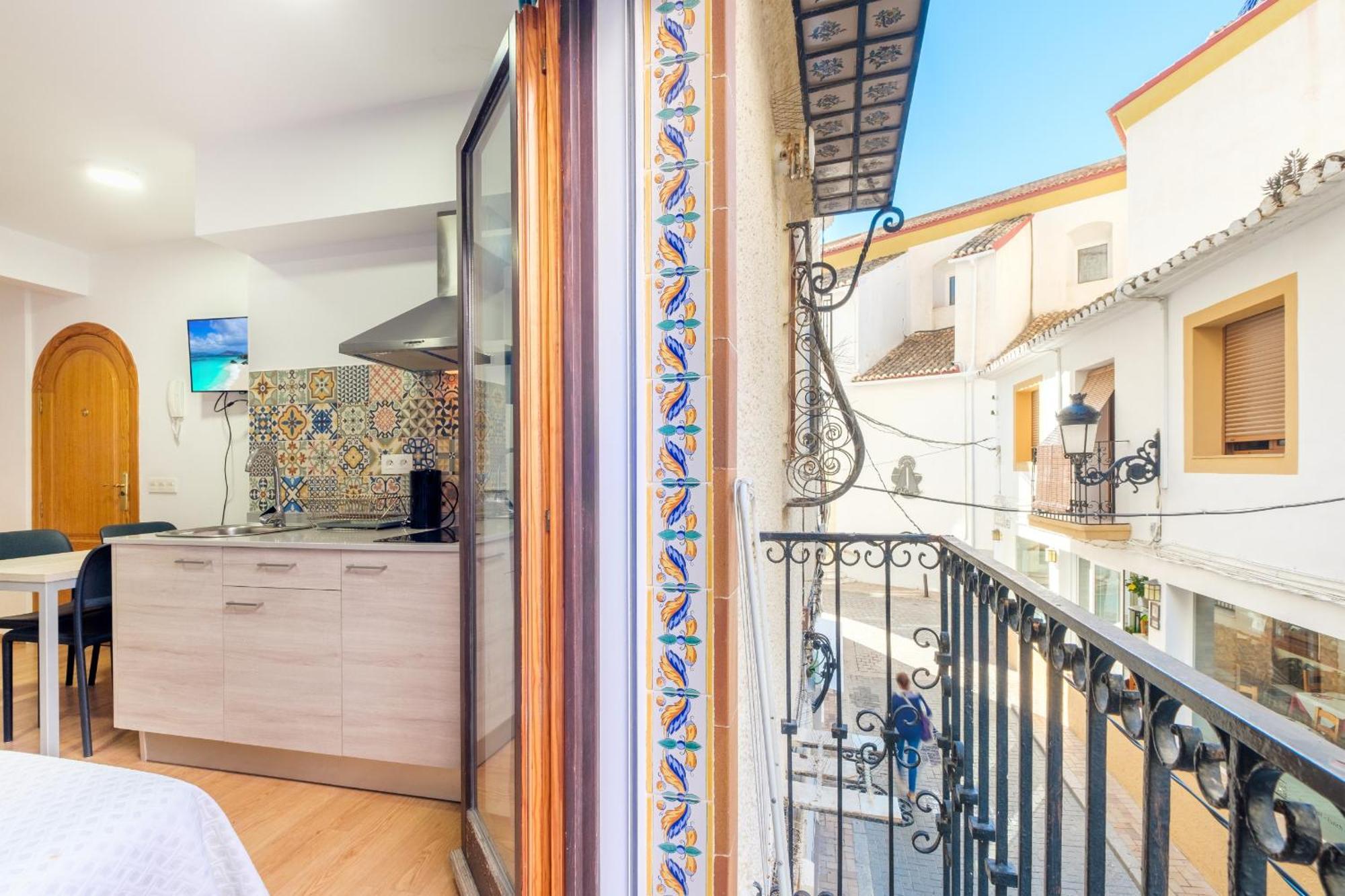 Apartamentos El Castell Benidorm Old-Town Exteriör bild