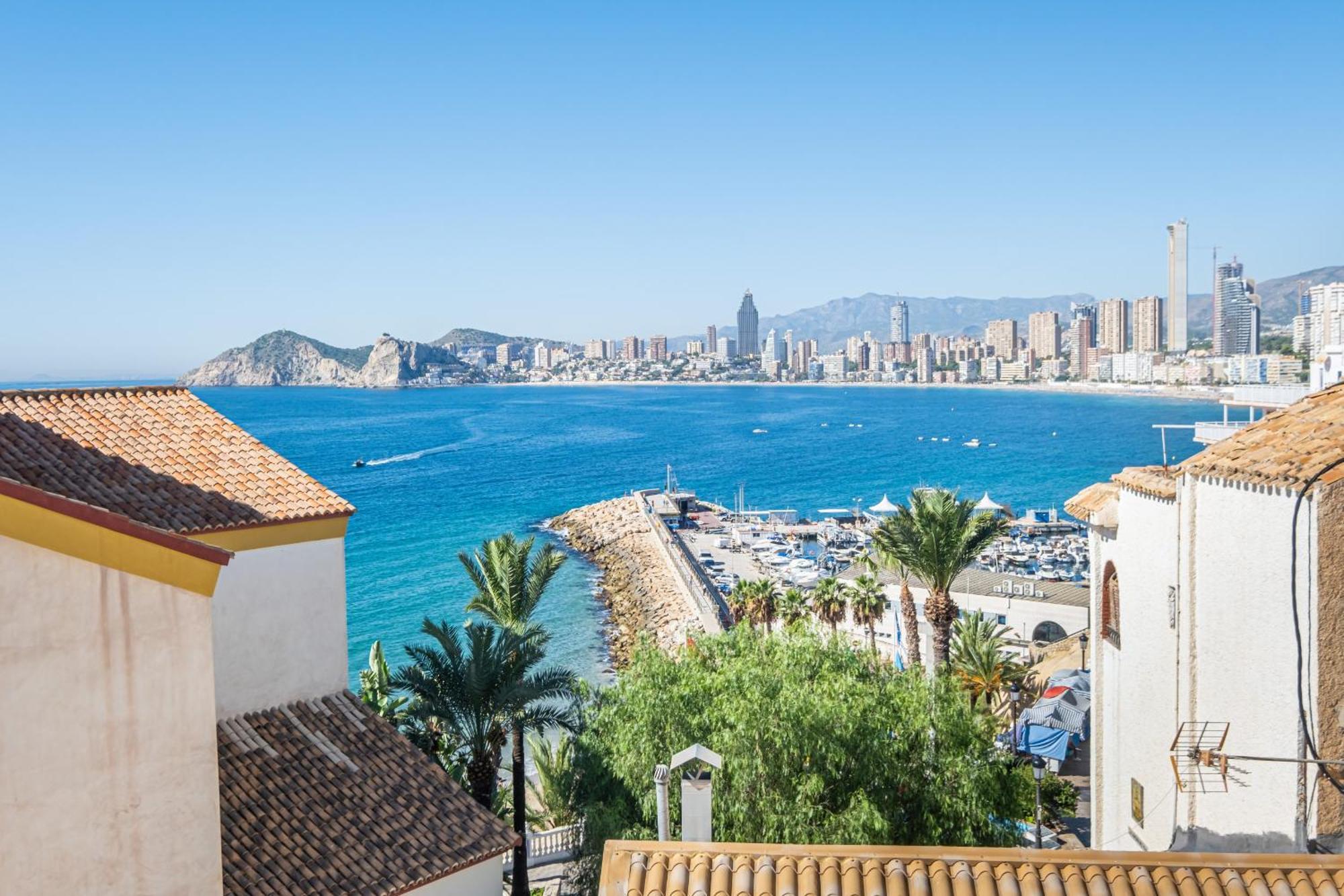 Apartamentos El Castell Benidorm Old-Town Exteriör bild