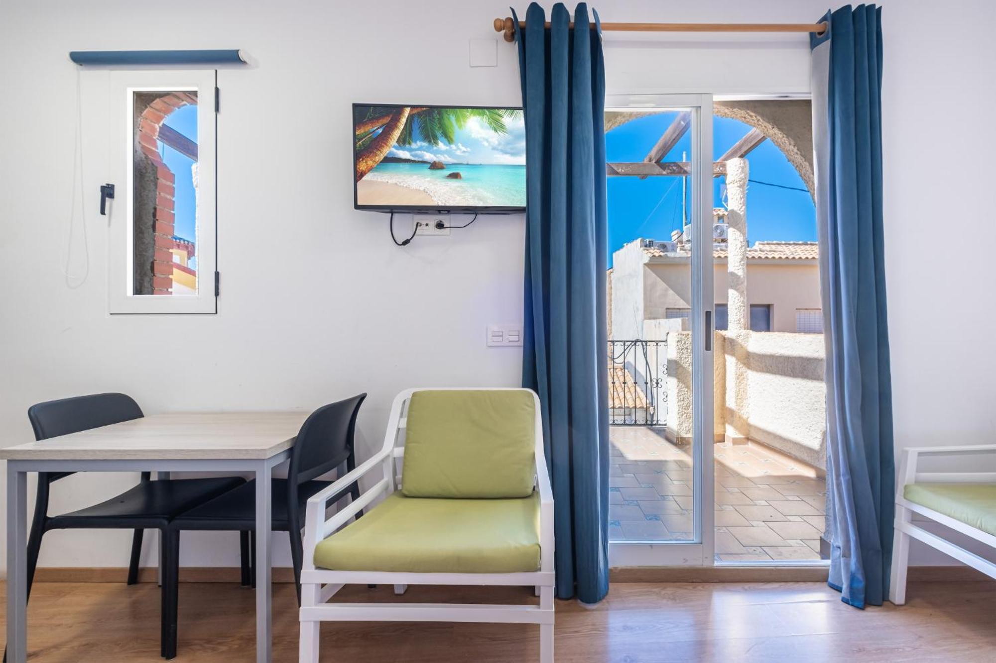 Apartamentos El Castell Benidorm Old-Town Rum bild